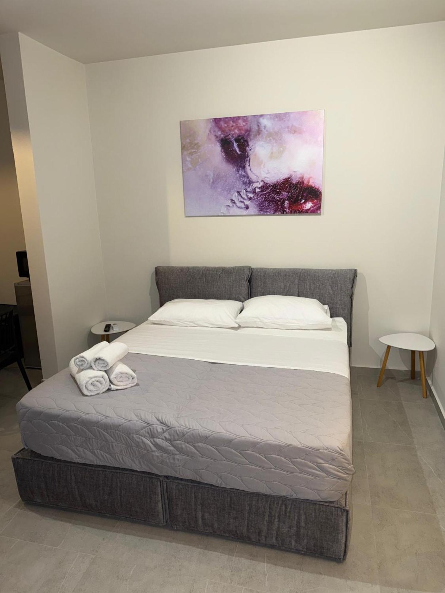 Stay-Five Rooms & Apartments شكودر المظهر الخارجي الصورة