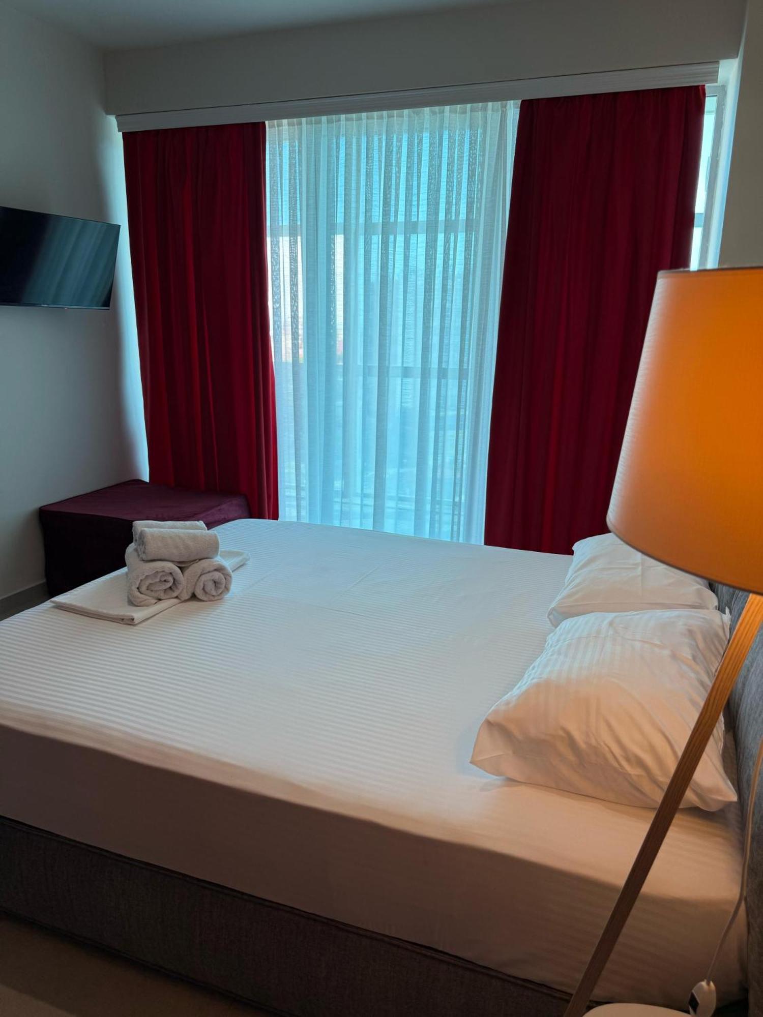 Stay-Five Rooms & Apartments شكودر المظهر الخارجي الصورة
